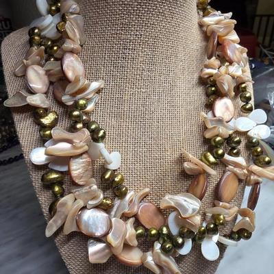 Sale Photo Thumbnail #116