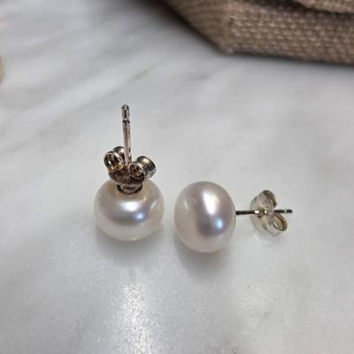 Sale Photo Thumbnail #352