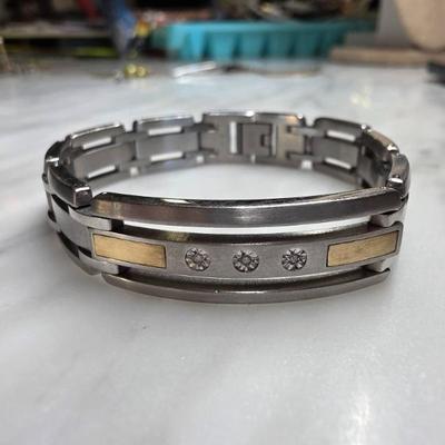 Sale Photo Thumbnail #68