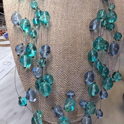 Sale Photo Thumbnail #328