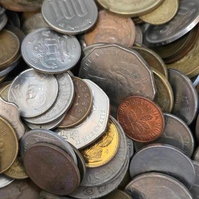 Over 5 Pounds of Assorted Foreign Coins