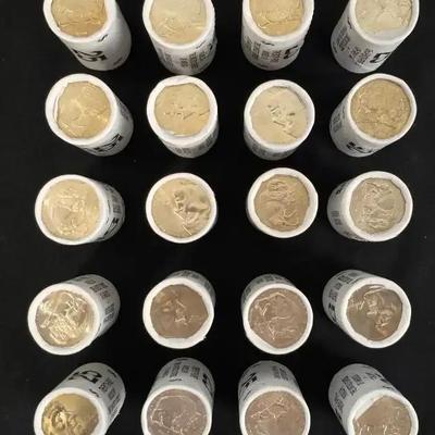 500 2005 Bison Nickels in Uncirculated Rolls