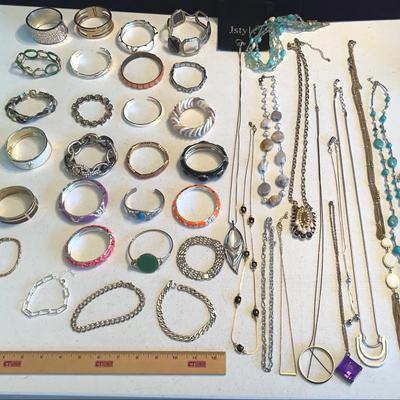 Costume Jewelry Bracelets/neclaces - Monet, JStyle, Worthington+++