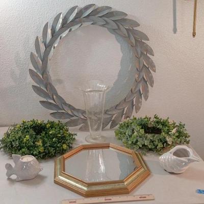 Decor Lot #1 - Leaves Circle, Wreaths, Mirror, Bubble Glass Vase++