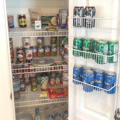 Pantry Lot - Chek Soda, Cambells Soups, Canned Vegetables 
