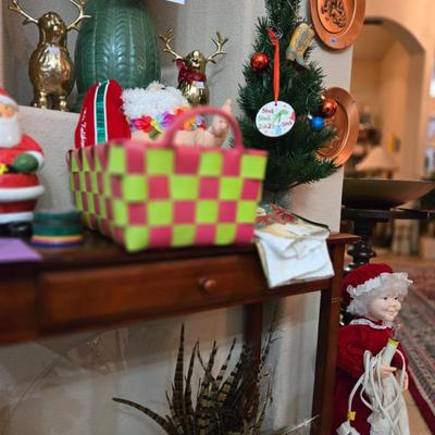 Sale Photo Thumbnail #106