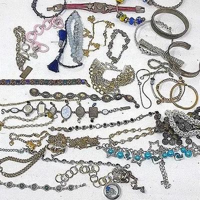 Bracelets: Bangles And Links