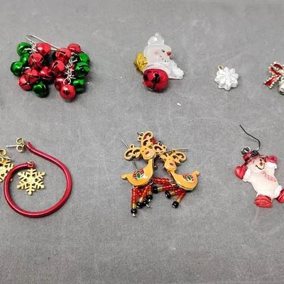 Retro Christmas Jewelry 