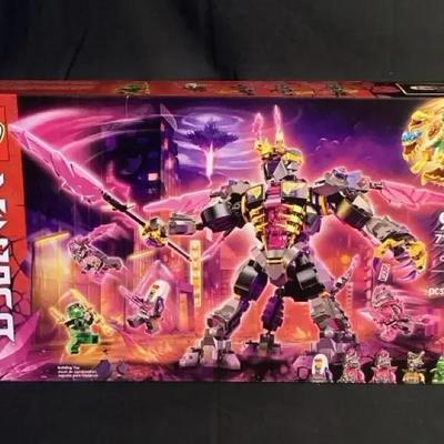 LEGO Ninjago The Crystal King Set 71772 722pcs New In Box