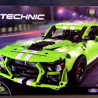 New Lego Technic Ford Shelby GT500