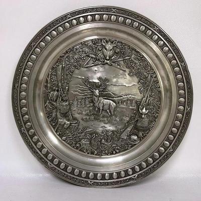 “EPU” Hunting Decorative Plate