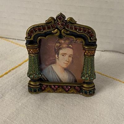 Sale Photo Thumbnail #52