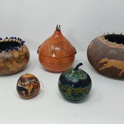 Gourd Decor