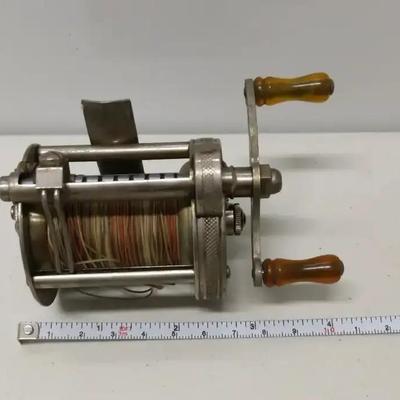 Pflueger Spinning Reel 