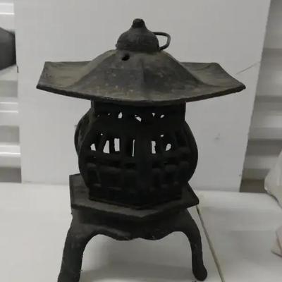 Vintage Japanese Cast Iron Pagoda Garden Lantern