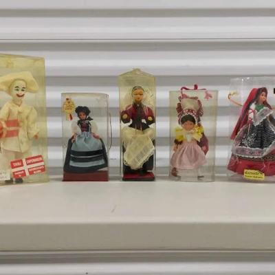 Vintage International Dolls – Lot of 6