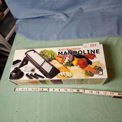 Sale Photo Thumbnail #145