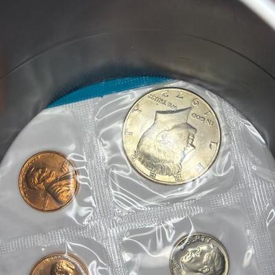 Sale Photo Thumbnail #274