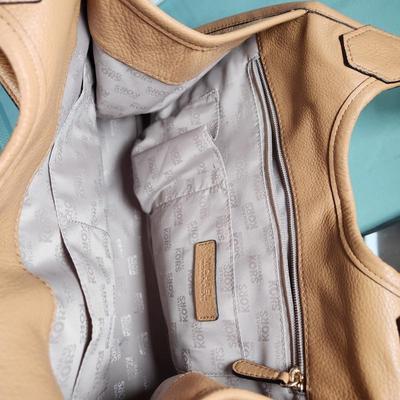 Sale Photo Thumbnail #133