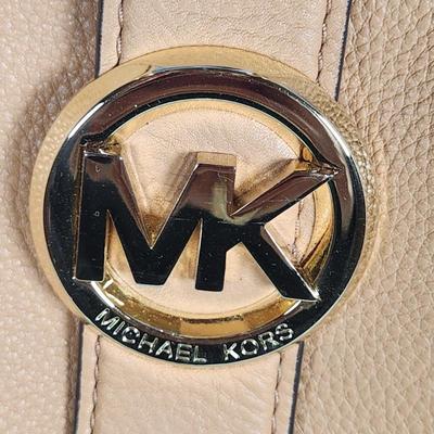 Sale Photo Thumbnail #131