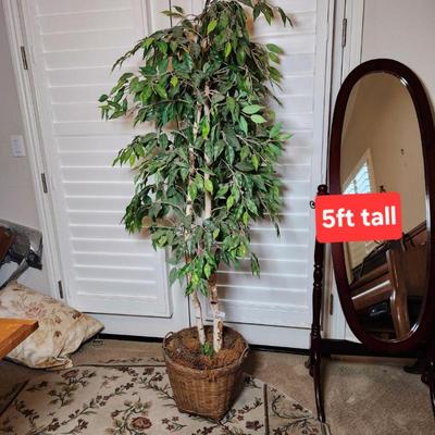 Sale Photo Thumbnail #156