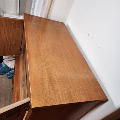 Sale Photo Thumbnail #592