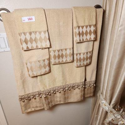 Sale Photo Thumbnail #458