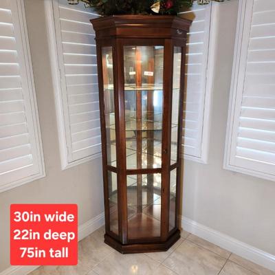 Sale Photo Thumbnail #359