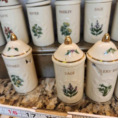 Sale Photo Thumbnail #561