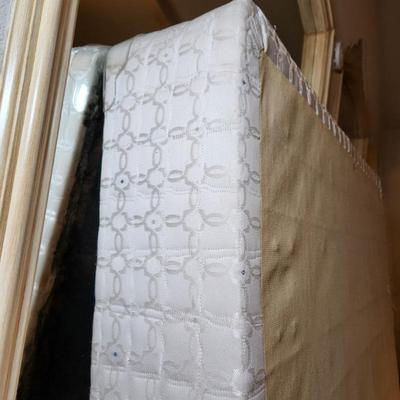 Sale Photo Thumbnail #422