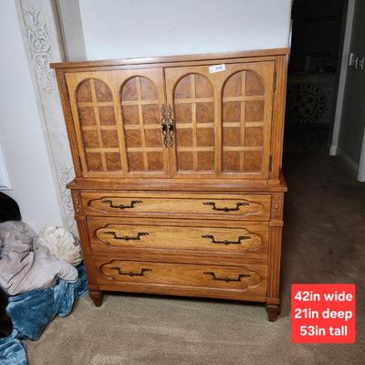 Sale Photo Thumbnail #591