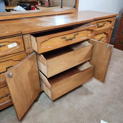 Sale Photo Thumbnail #611