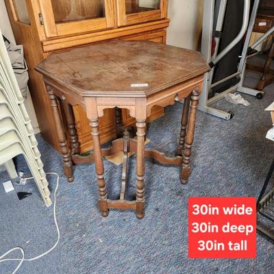 Sale Photo Thumbnail #637