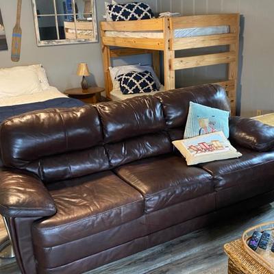 Sale Photo Thumbnail #40