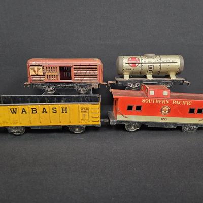 Vintage Marx O Guage Freight Train Cars