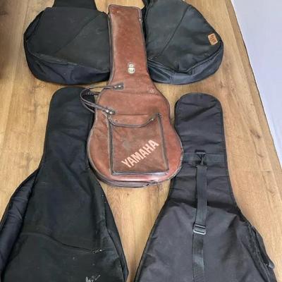 Lot Of 6 Electric And Acoustic Soft Guitar Case’s