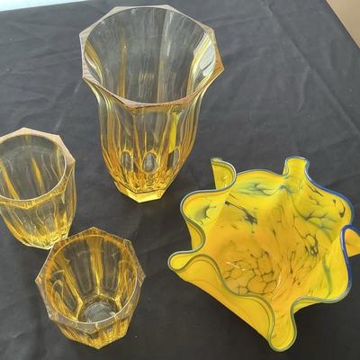 It Was All Yellow….. Vases