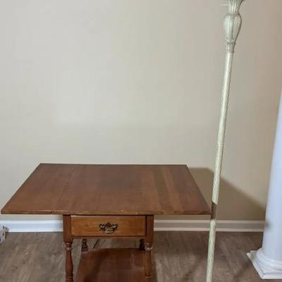 Drop Leaf Side Table and Vintage Lamp