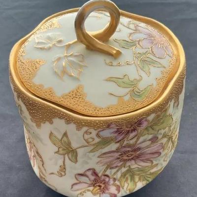 Japanese Porcelain Biscuit Jar 
