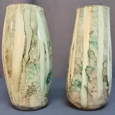 Set of 2 Small Glass Vases