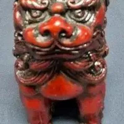 Vintage Resin Mahogany Chinese Red Foo Dog 