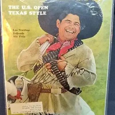 Signed Cover Of 1969 Sports Illustrated Magazine, Featuring Pro Golfer Lee Trevino