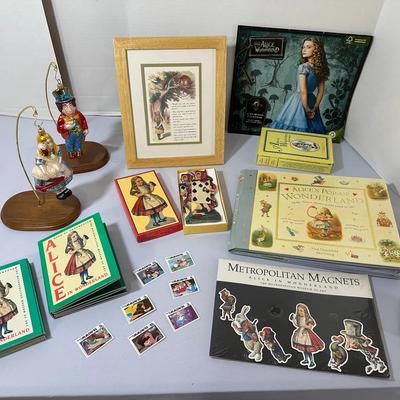 Alice In Wonderland Items