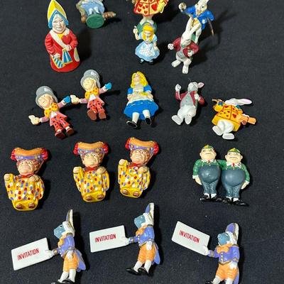 Small Plastic Alice In Wonderland Figures