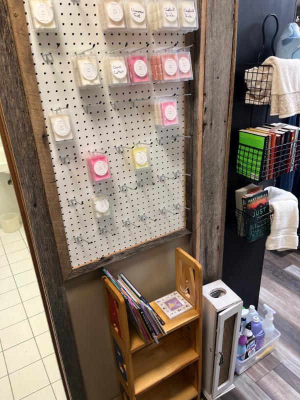 Sale Photo Thumbnail #49