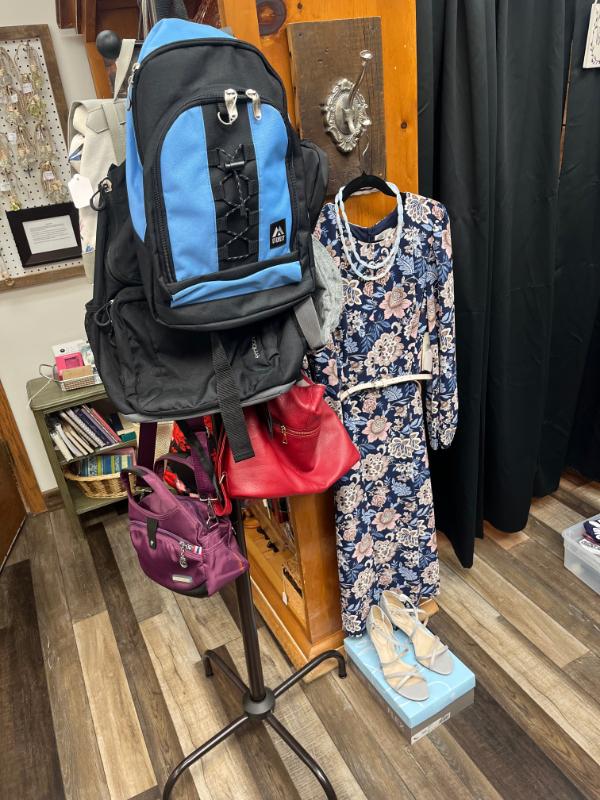 Sale Photo Thumbnail #54