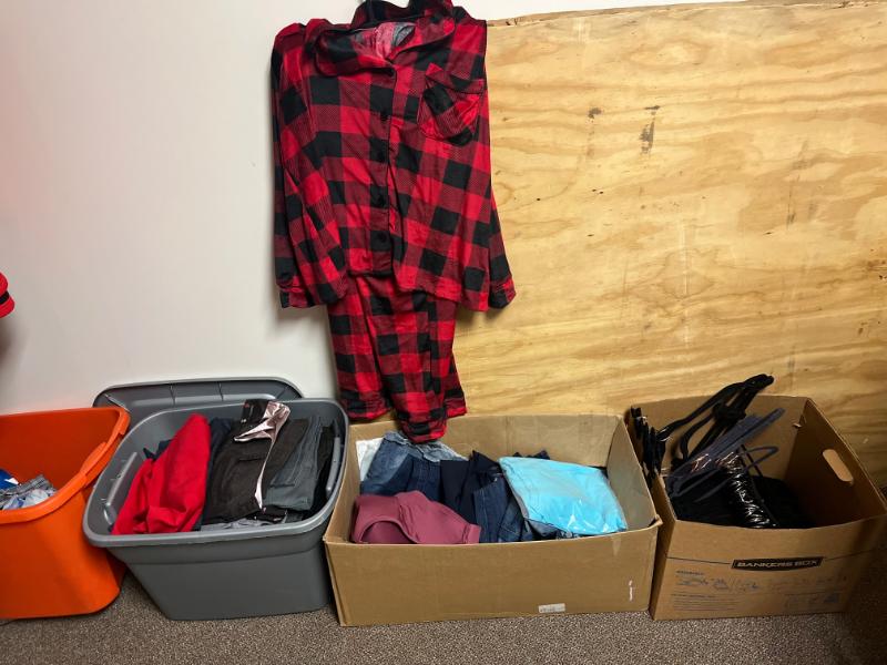 Sale Photo Thumbnail #36