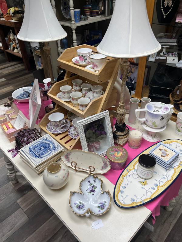 Sale Photo Thumbnail #25