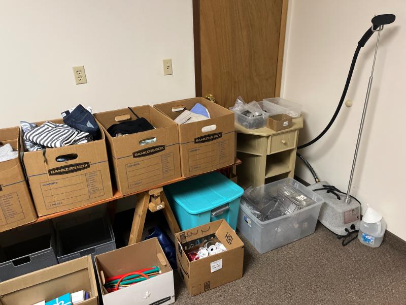 Sale Photo Thumbnail #32