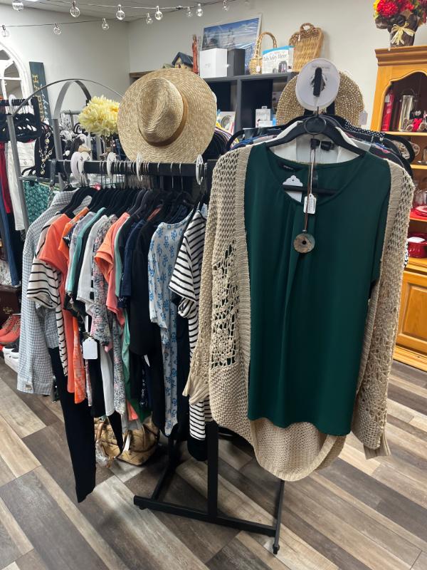 Sale Photo Thumbnail #48